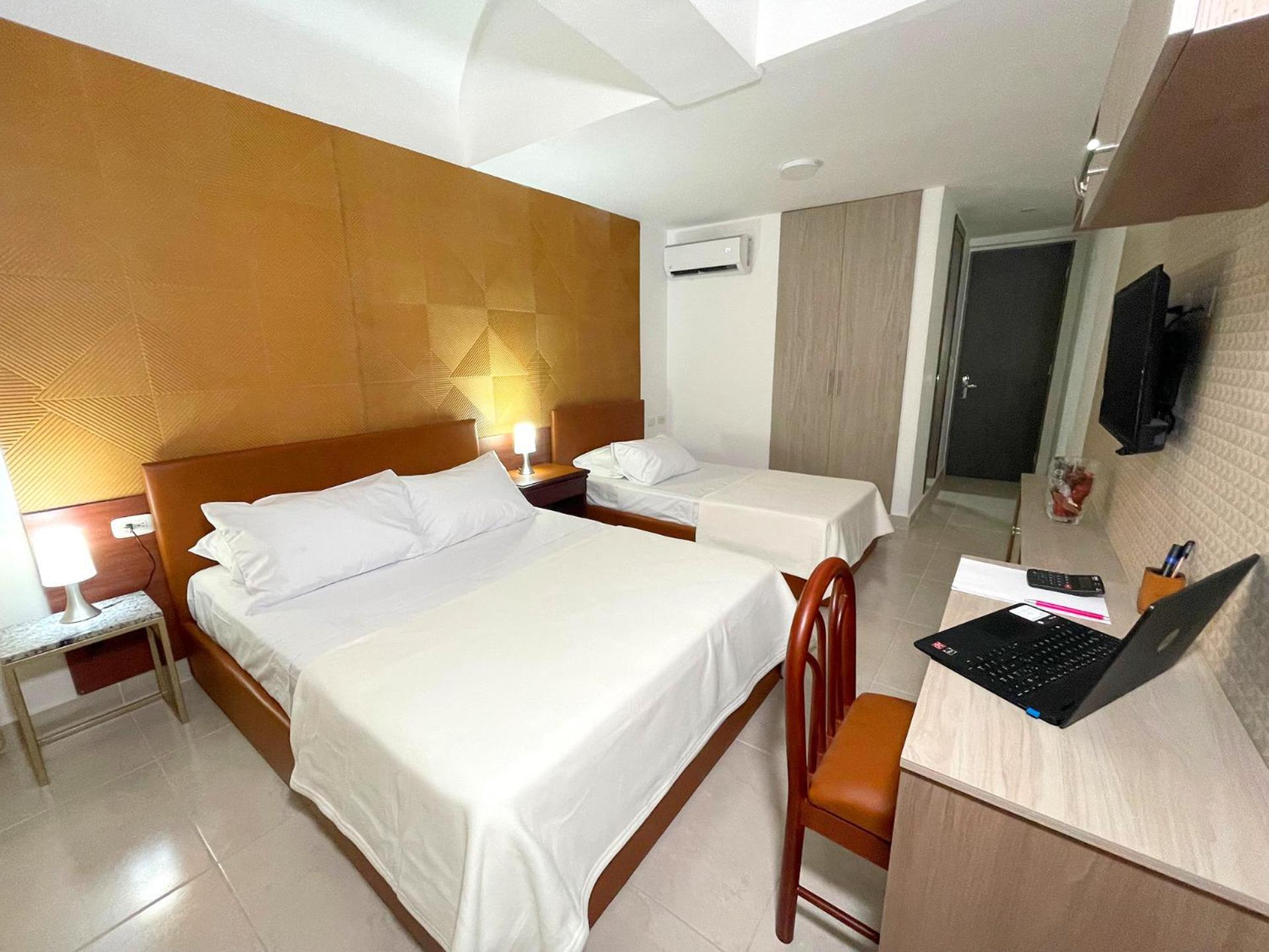 Hotel Prado 72 Inn バランキージャ エクステリア 写真