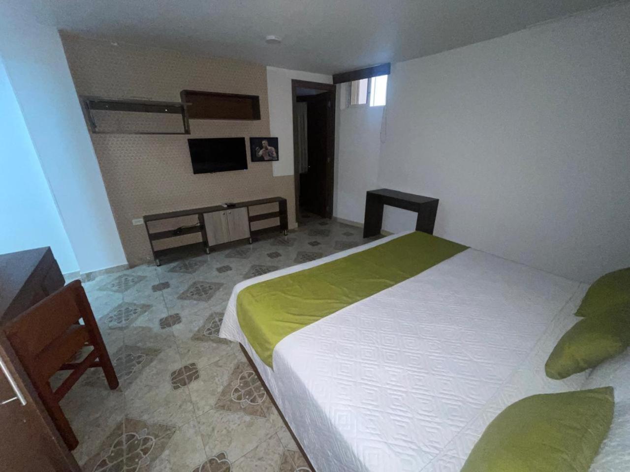 Hotel Prado 72 Inn バランキージャ エクステリア 写真