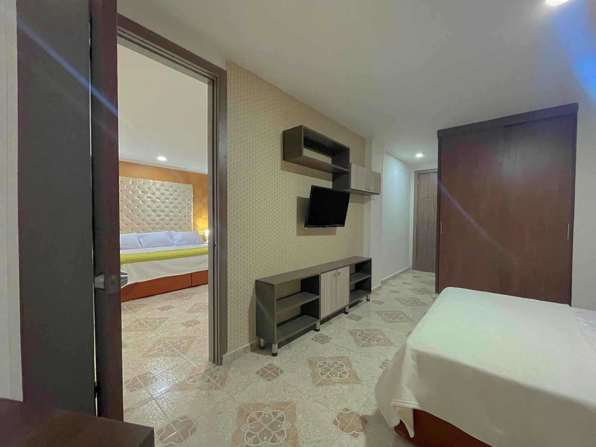 Hotel Prado 72 Inn バランキージャ エクステリア 写真