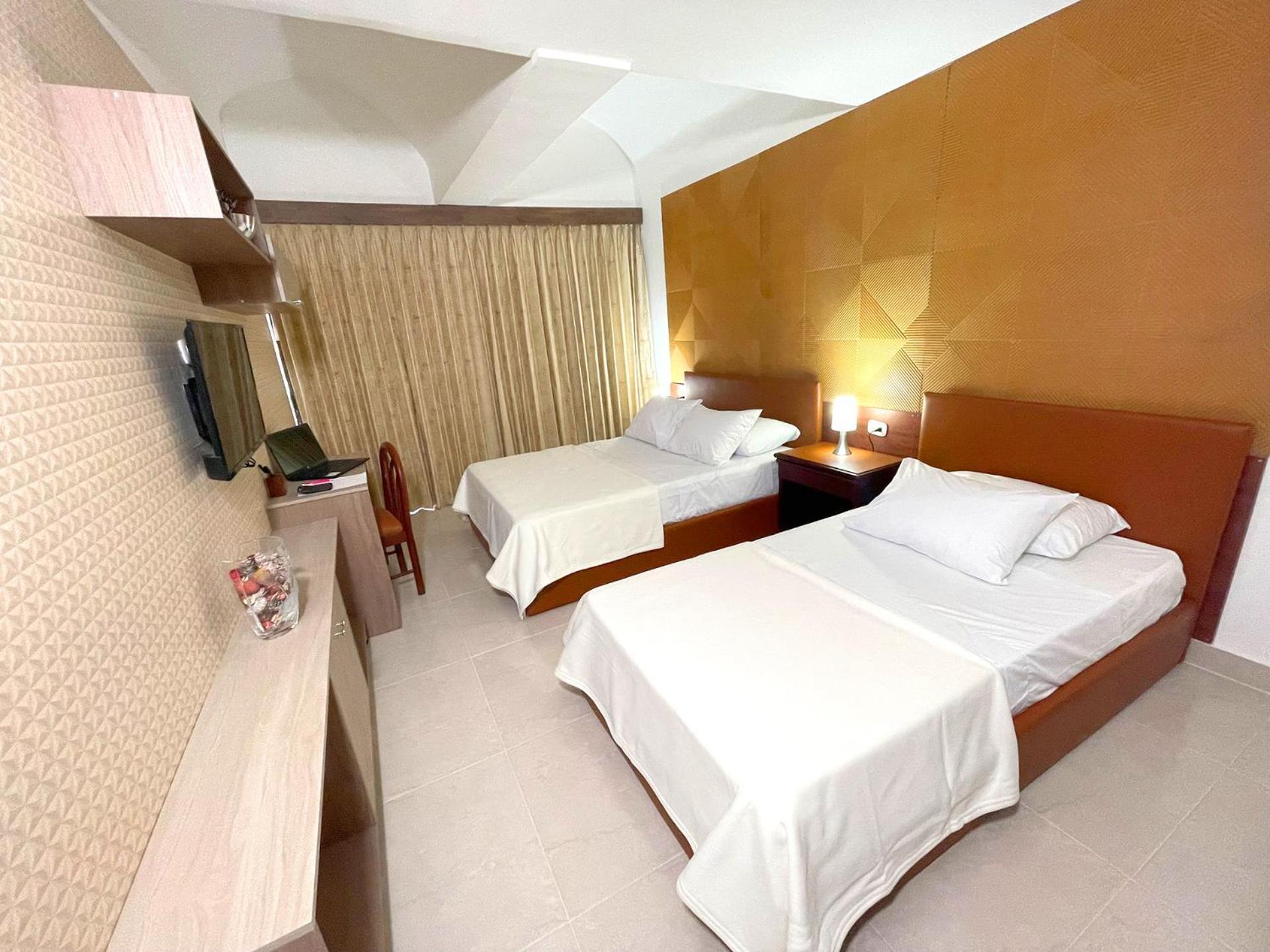 Hotel Prado 72 Inn バランキージャ エクステリア 写真