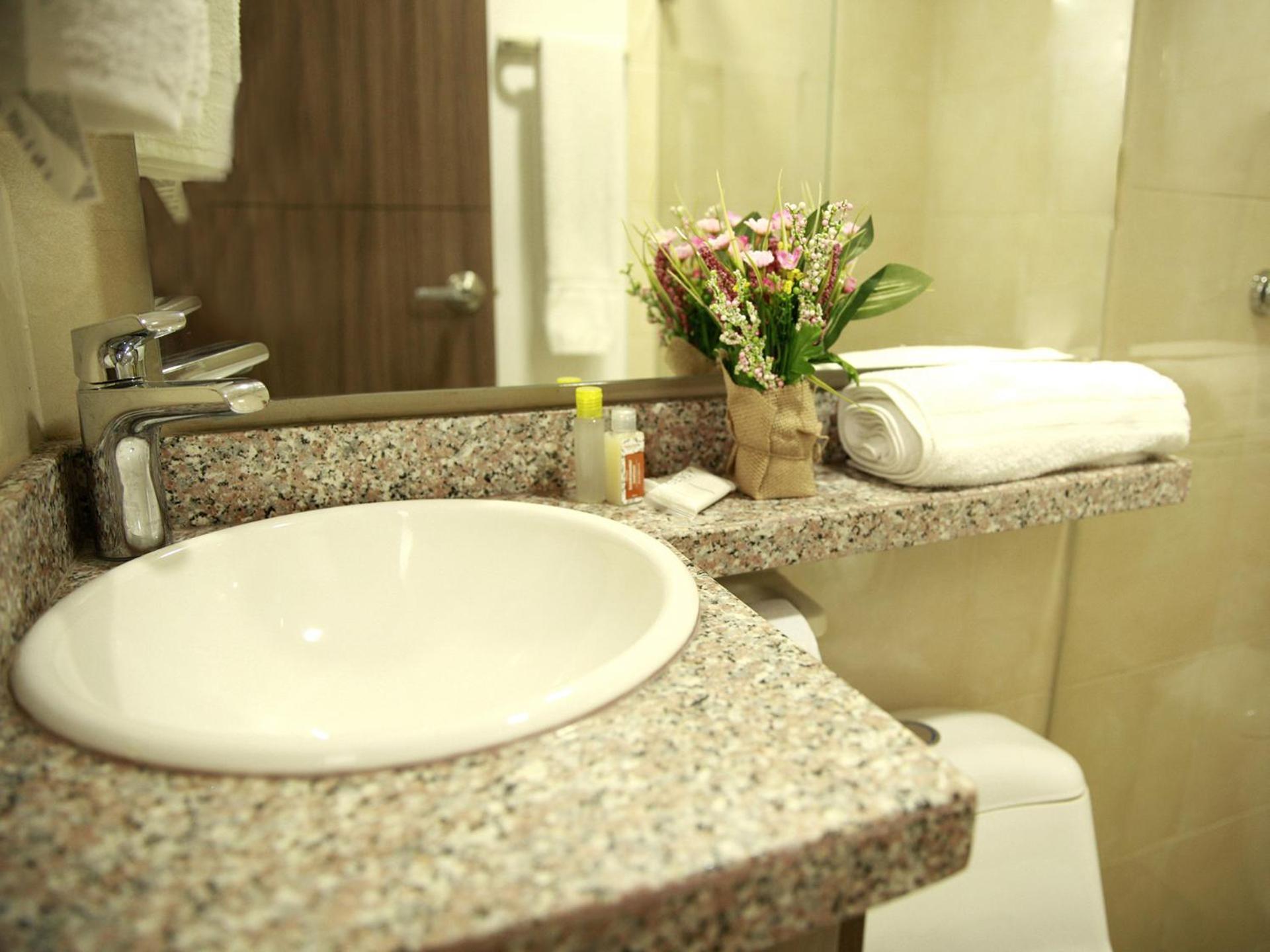 Hotel Prado 72 Inn バランキージャ エクステリア 写真